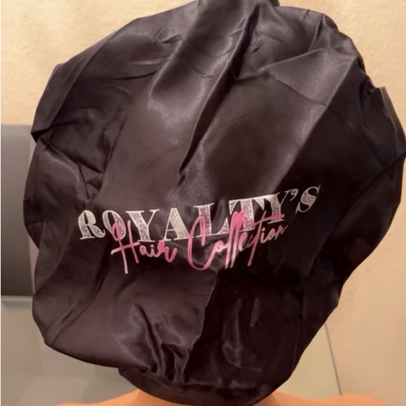 BONNET - Picture 3 of 4